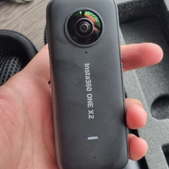 Insta360 X2 Bundle - Picture 6 of 6